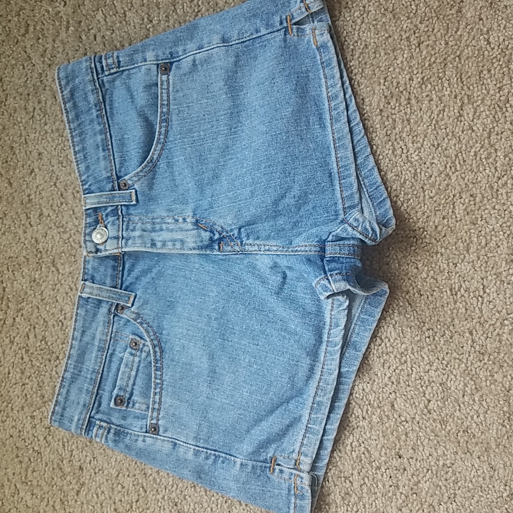Levi's Super-Low Stretch Jean Shorts, Size 5